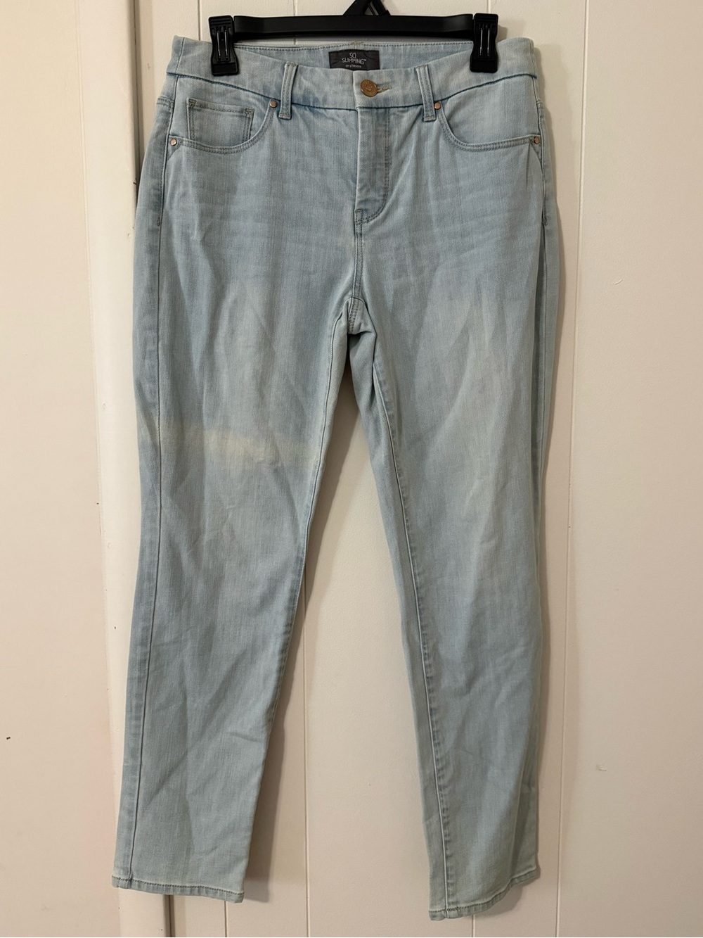 Light Wash Skinny Jeans - Women's Stretch Denim